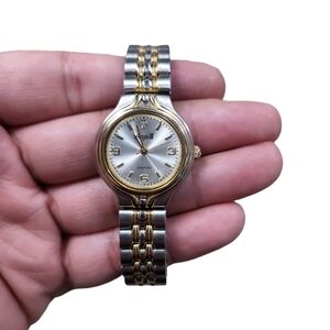 Vintage Sergio II Diamond Quartz Stainless Steel Back Stretch Band Watch